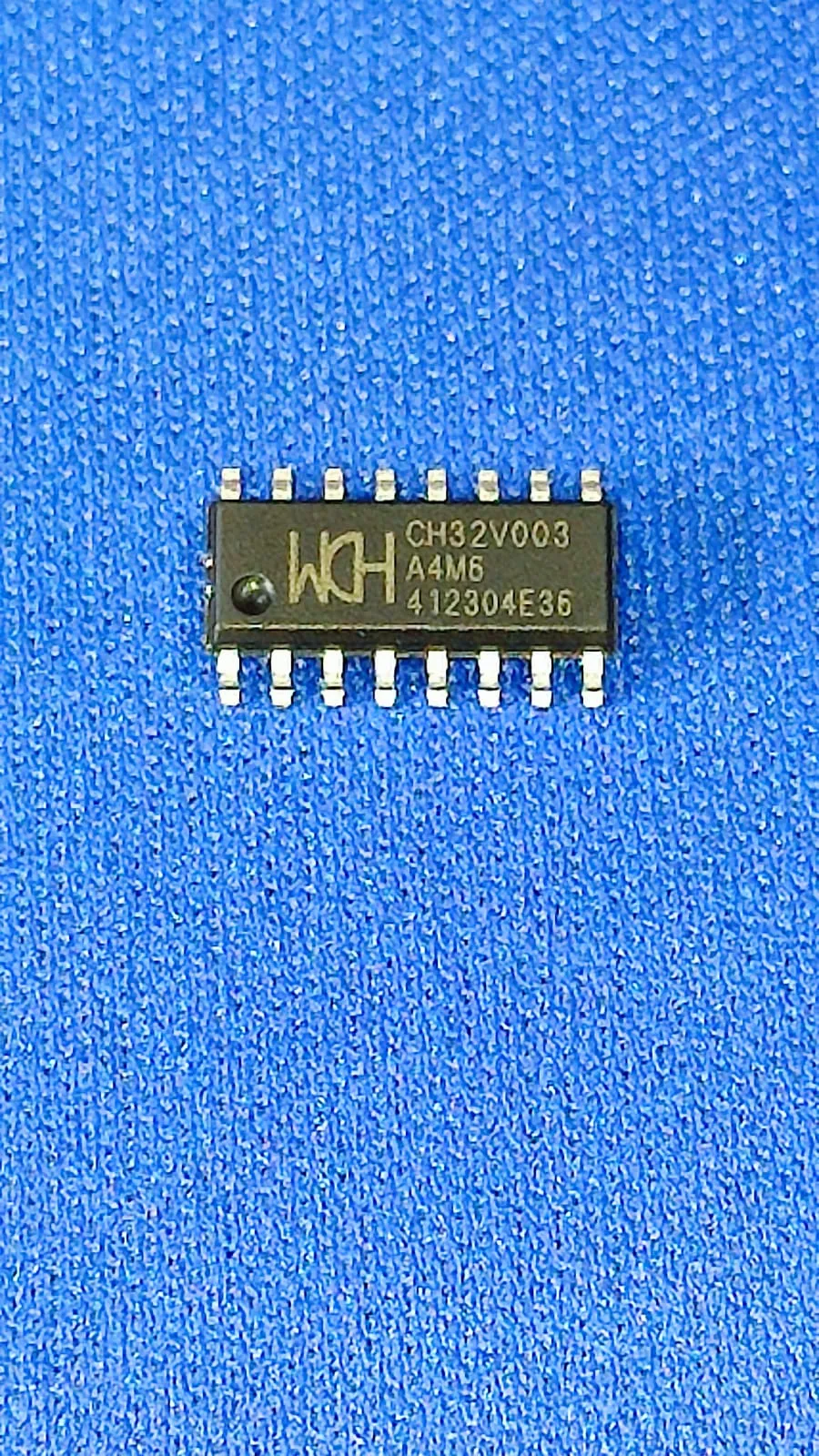 CH32V003A4M6 SOP-16 Microcontroller WCH  A2076