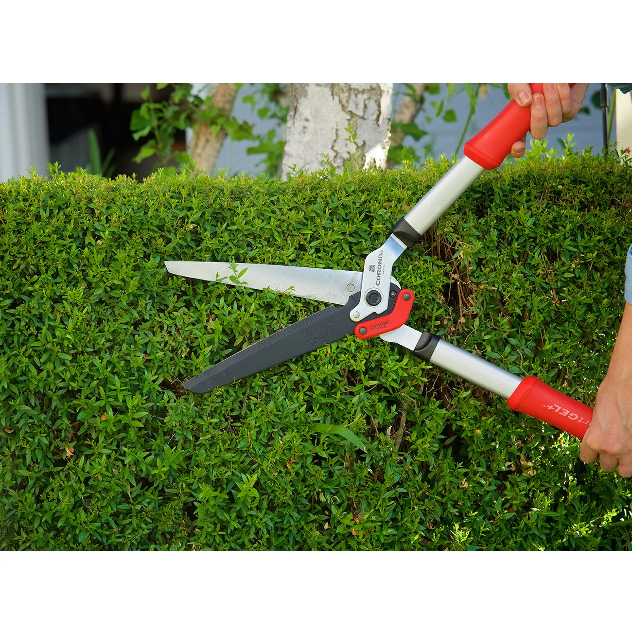 Corona ComfortGEL DualLINK Hedge Shear