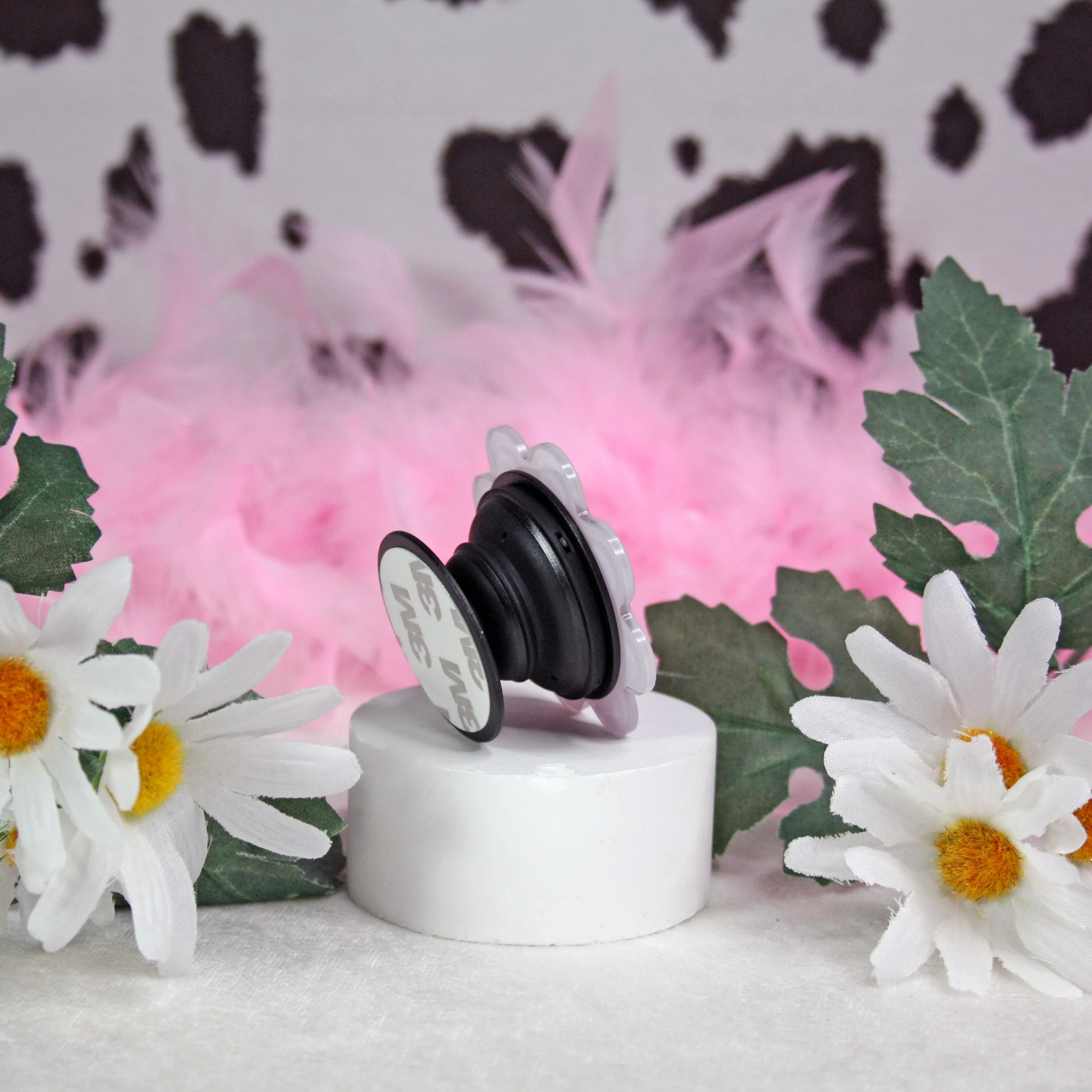 Daisy Phone Grip- Pink