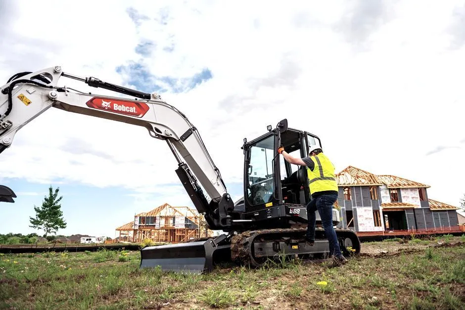 E88 | Bobcat