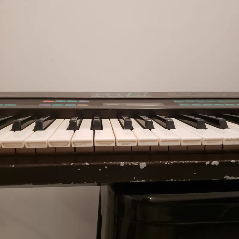 Yamaha DX7 with Grey Matter Response E!